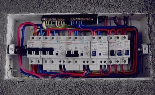 水电安装核心环节 老师傅详解配电箱安装全过程与要点